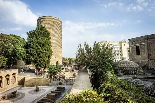 "Baku Sightseeing Tour"