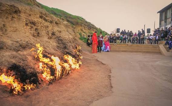 Excursion to Fire Temple - "Ateshgah" & Burning Mountain - "Yanardag"